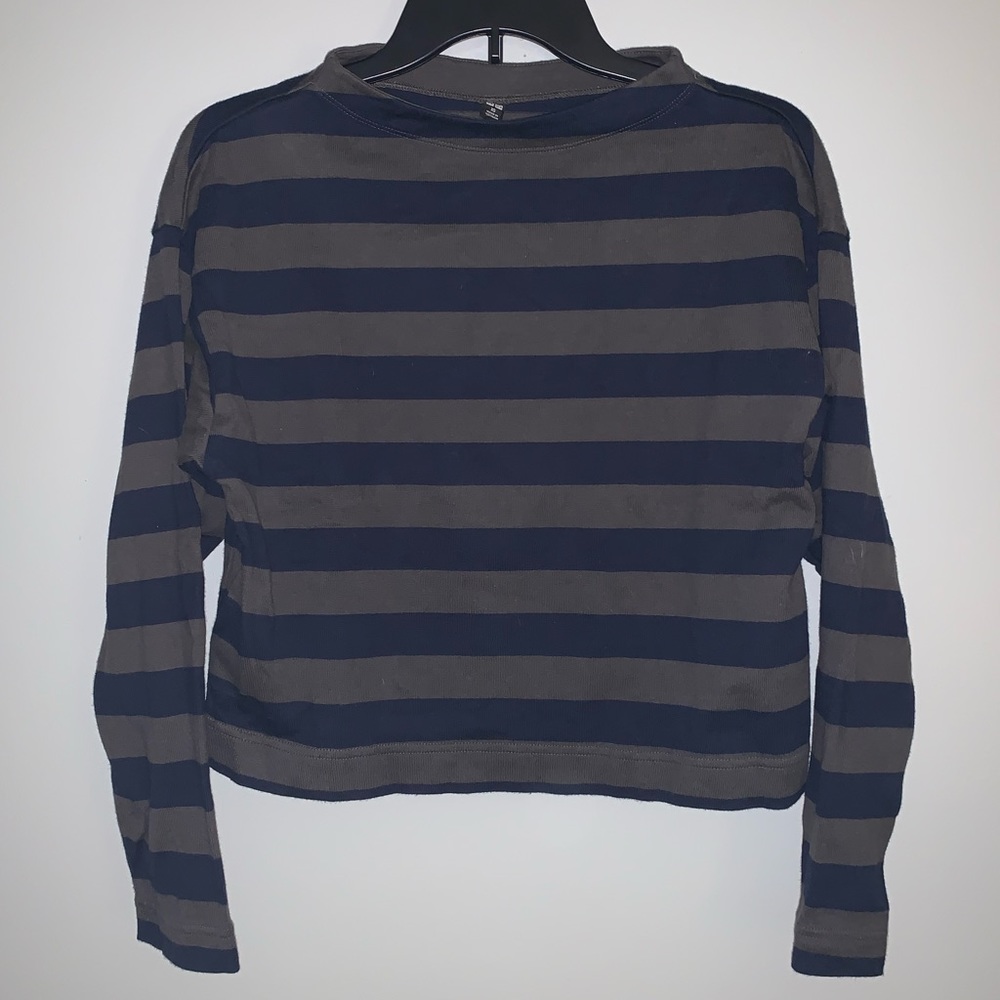New Uni Qlo Boat Neck Long Sleeve